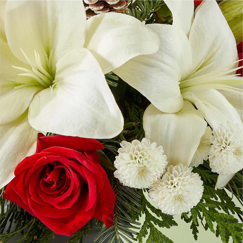 Seasonal Festivities Centerpiece –  A Daisy A Day, Winston-salem NC